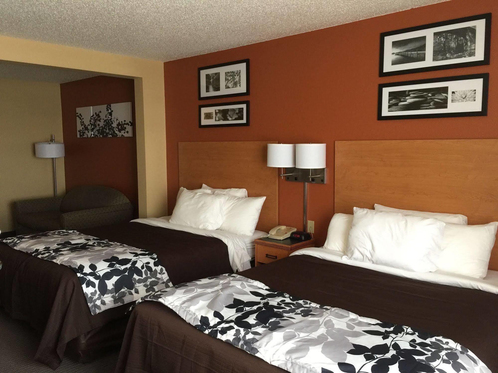 Sleep Inn & Suites Sheboygan I-43 Bagian luar foto